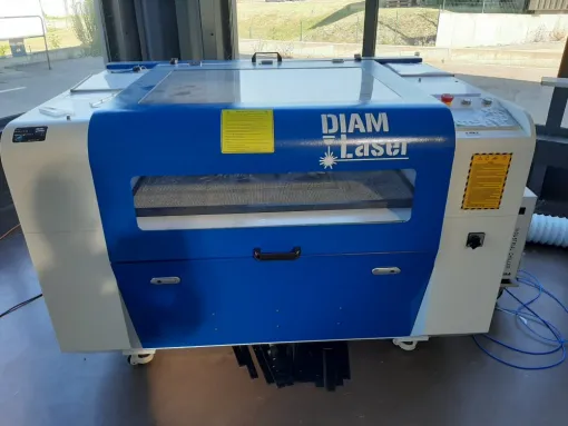 Machines laser CO 2 occasions révisées, Lyon, Diam Laser