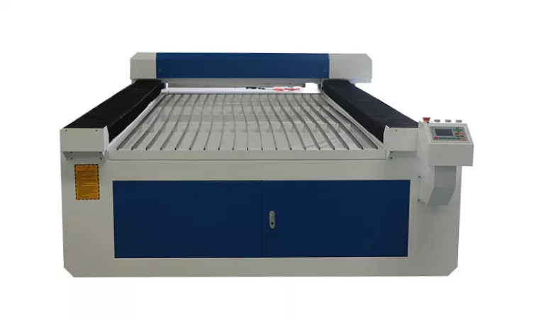 Laser CO.2 100 watts zone de travail 2500 x 1300 mm DM 1325, Lyon, Diam Laser
