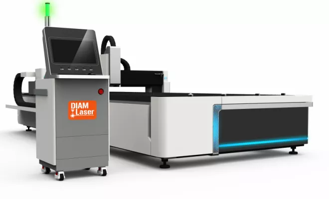 Laser fibre pour découper de la tôles acier, inox, laiton, etc. . entièrement caréné DM 3015 F, Lyon, Diam Laser