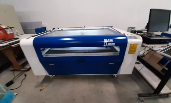 Machines laser CO 2 occasions révisées, Lyon, Diam Laser