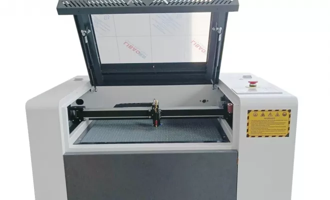Laser CO.2 Gamme ECO zone de travail 500 x 300 mm, Lyon, Diam Laser