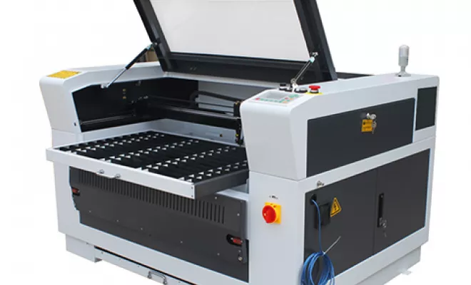 Laser CO.2 80 watts zone de travail 600 x 400 mm DM 640, Lyon, Diam Laser