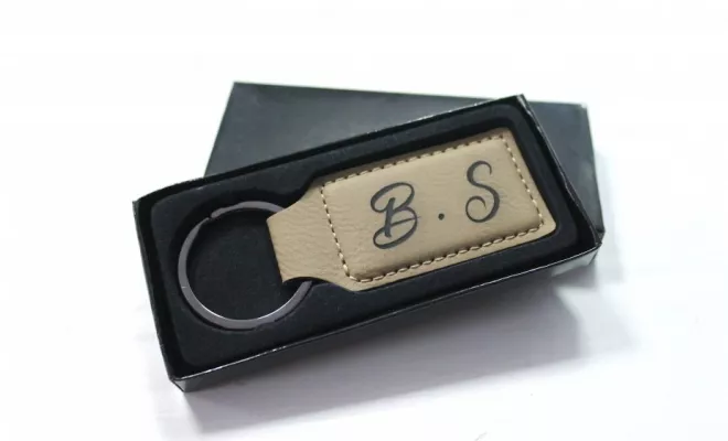 Gravure sur cuir avec un laser CO.2, Lyon, Diam Laser